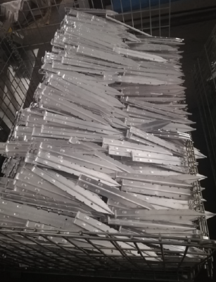The cheapest and most flexible black aluminium edge in China 4.8x100mm